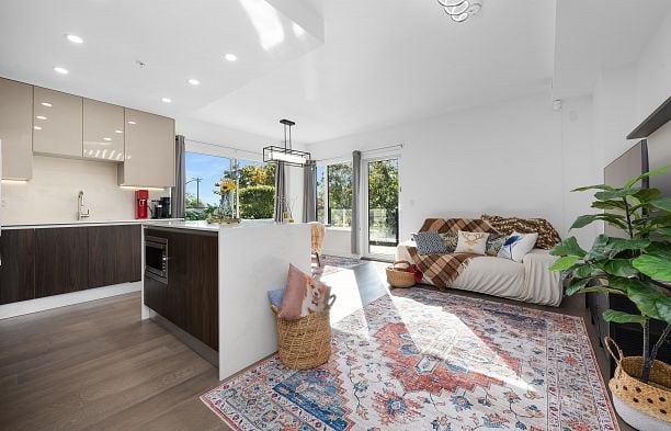 106 477 W 59th Avenue South Cambie