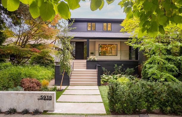 5938 Elm Street Kerrisdale