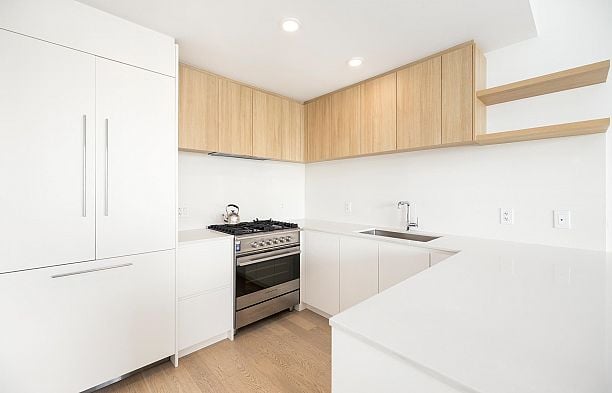 6525 Fremlin Street South Cambie