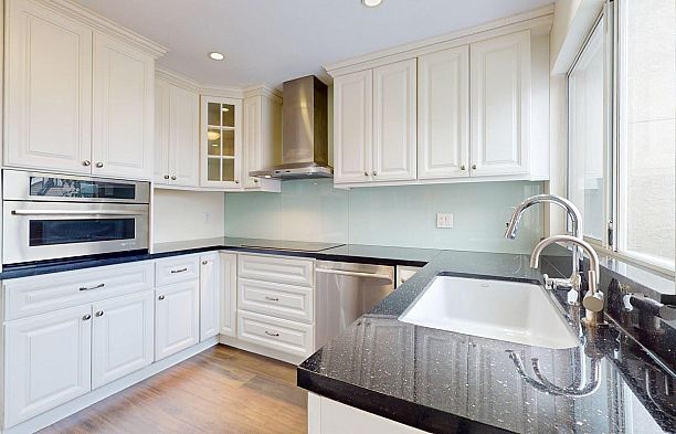 2789 W 24th Avenue Arbutus