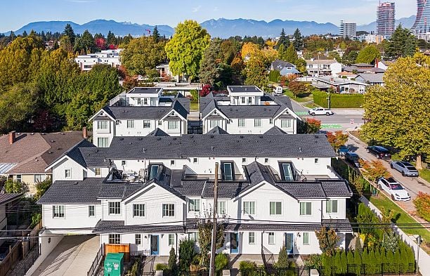 6525 Fremlin Street South Cambie