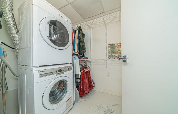 404 1688 Pullman Porter Street Mount Pleasant VE