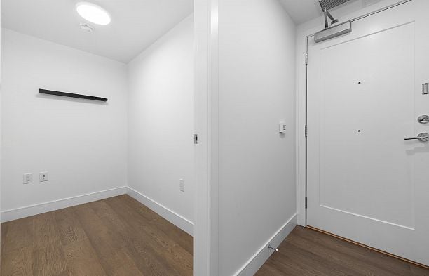 106 477 W 59th Avenue South Cambie