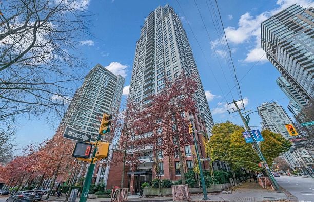 410 909 Mainland Street Yaletown