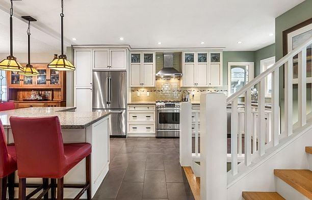 2857 W 35th Avenue MacKenzie Heights