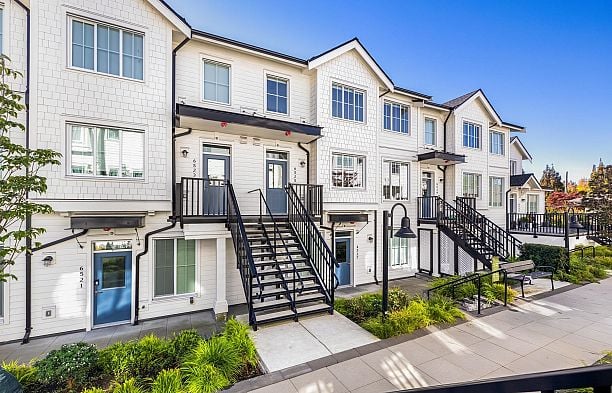 6525 Fremlin Street South Cambie