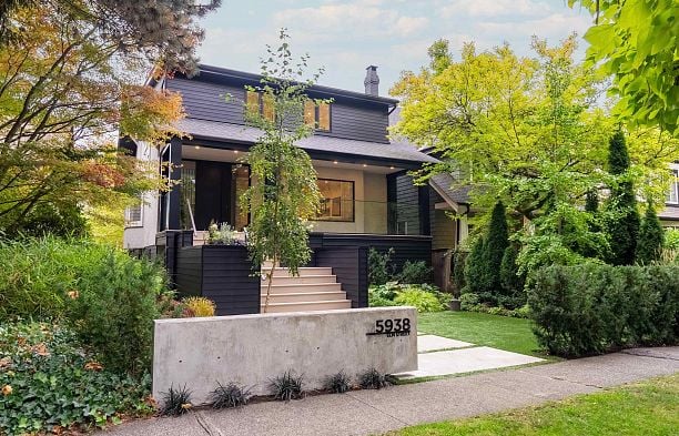 5938 Elm Street Kerrisdale