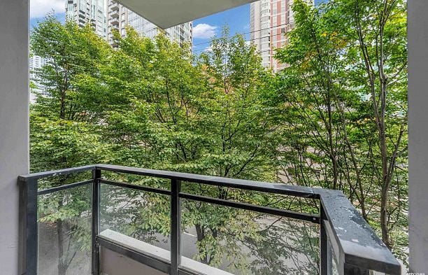 410 909 Mainland Street Yaletown