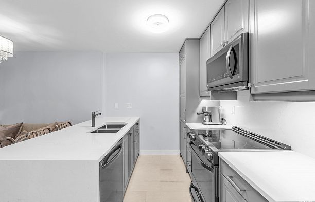 410 909 Mainland Street Yaletown