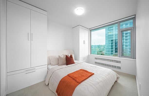 904 8131 Nunavut Lane Marpole