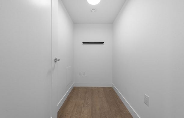 106 477 W 59th Avenue South Cambie