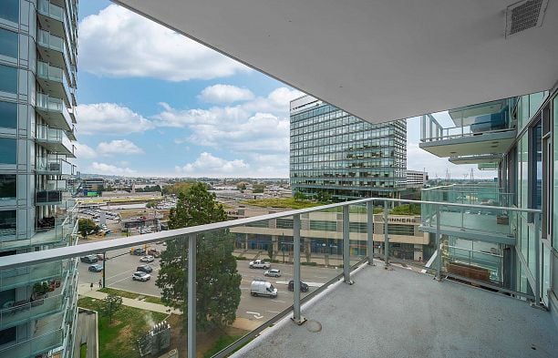 904 8131 Nunavut Lane Marpole