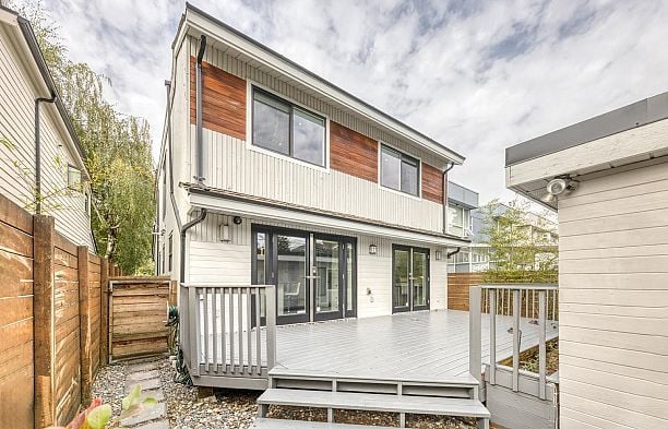 6568 Vine Street S.W. Marine