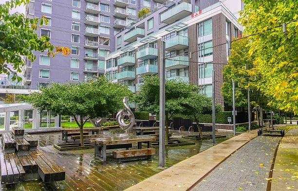 404 1688 Pullman Porter Street Mount Pleasant VE