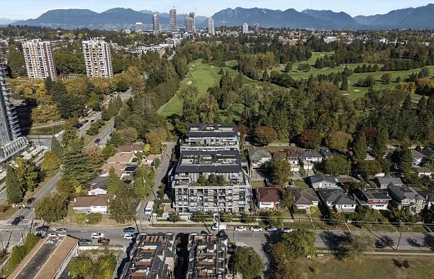 106 477 W 59th Avenue South Cambie