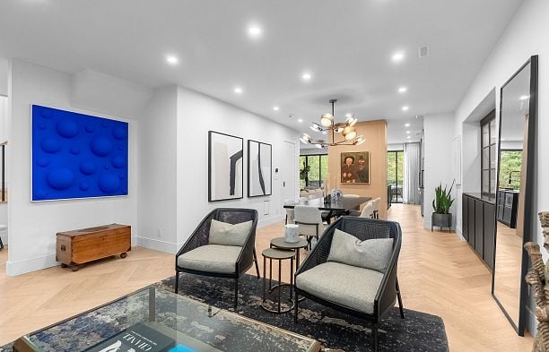 5938 Elm Street Kerrisdale