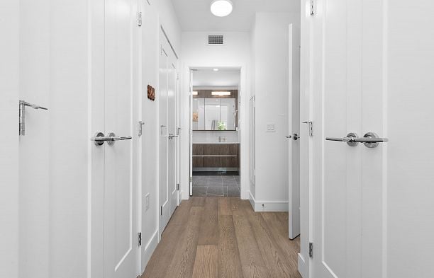 106 477 W 59th Avenue South Cambie