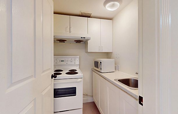 2789 W 24th Avenue Arbutus