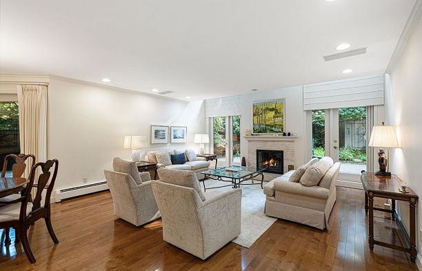 56 4900 Cartier Street Shaughnessy