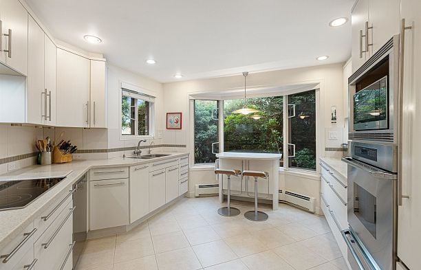 56 4900 Cartier Street Shaughnessy