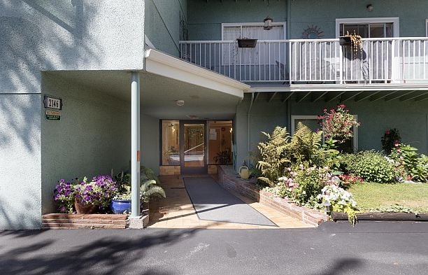 203 2146 W 43rd Avenue Kerrisdale