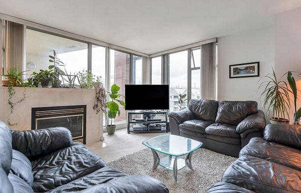 704 990 Beach Avenue Yaletown