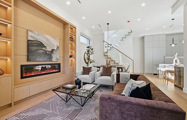 1 6141 Yew Street Kerrisdale