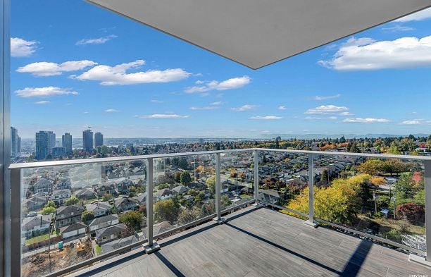 1504 7418 Paulson Street South Cambie