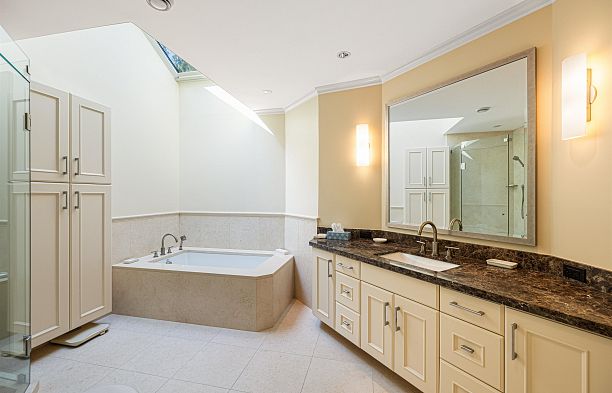 56 4900 Cartier Street Shaughnessy