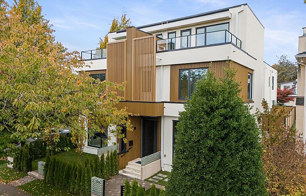 2 1595 W 66th Avenue S.W. Marine