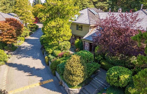56 4900 Cartier Street Shaughnessy