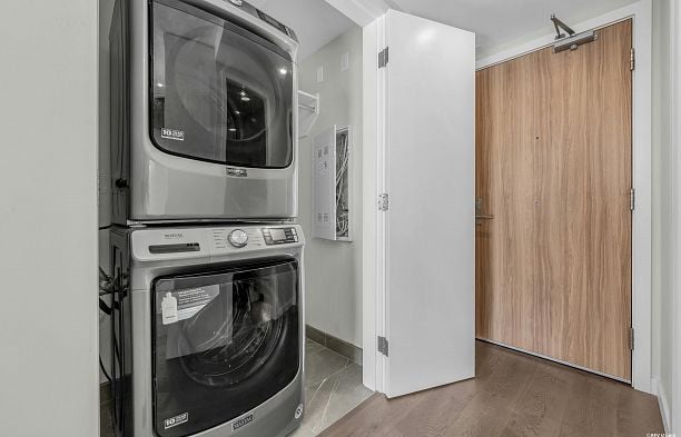 1504 7418 Paulson Street South Cambie