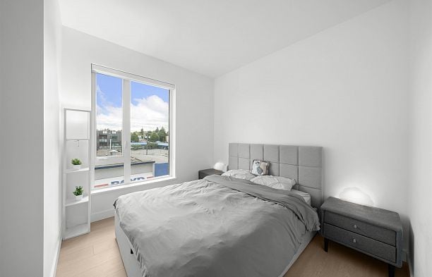 301 8888 Osler Street Marpole