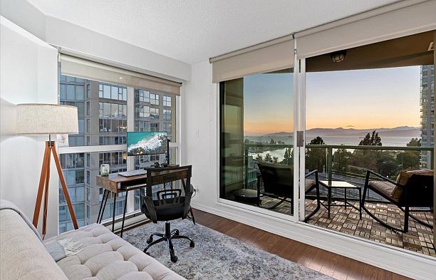 1401 907 Beach Avenue Yaletown