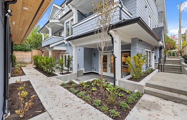 2438 W 49th Avenue S.W. Marine