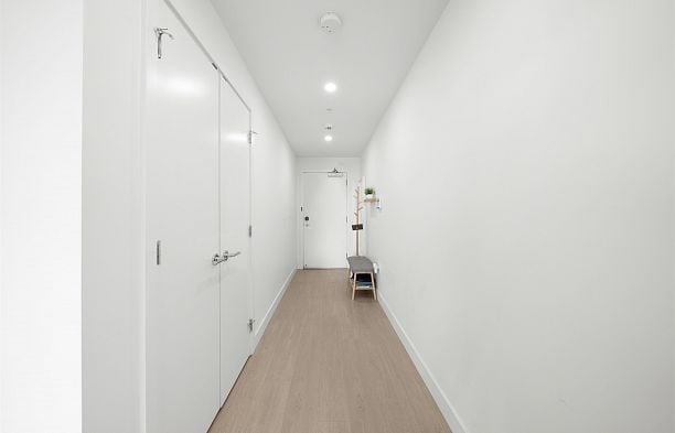 301 8888 Osler Street Marpole