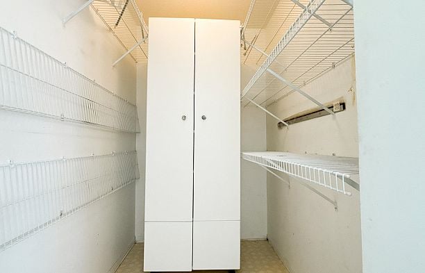 1103 212 Davie Street Yaletown