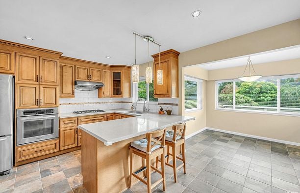 2056 W 29th Avenue Quilchena