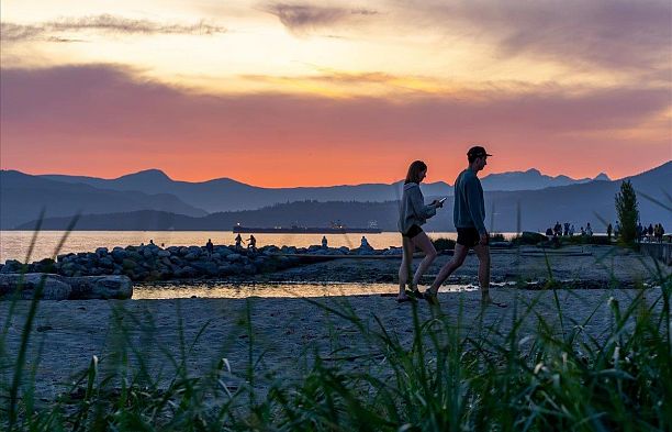 1401 907 Beach Avenue Yaletown