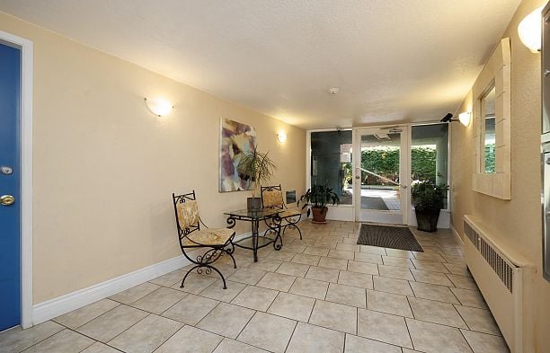 203 2146 W 43rd Avenue Kerrisdale