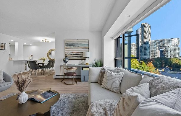 602 1177 Pacific Boulevard Yaletown