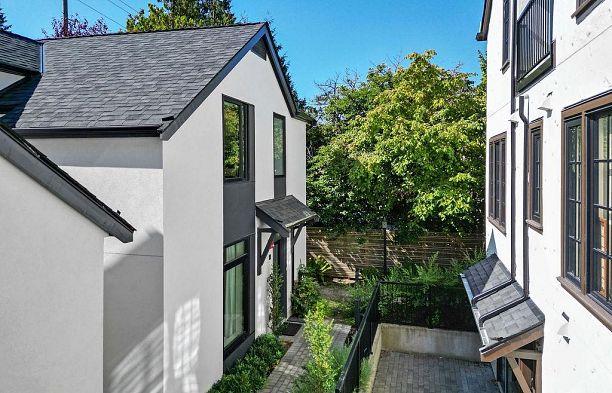 4921 Larch Street MacKenzie Heights