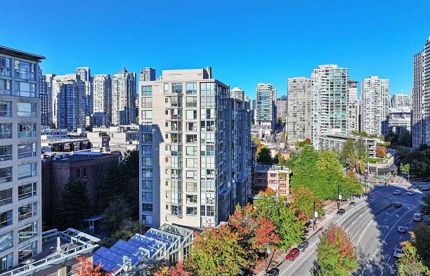 602 1177 Pacific Boulevard Yaletown