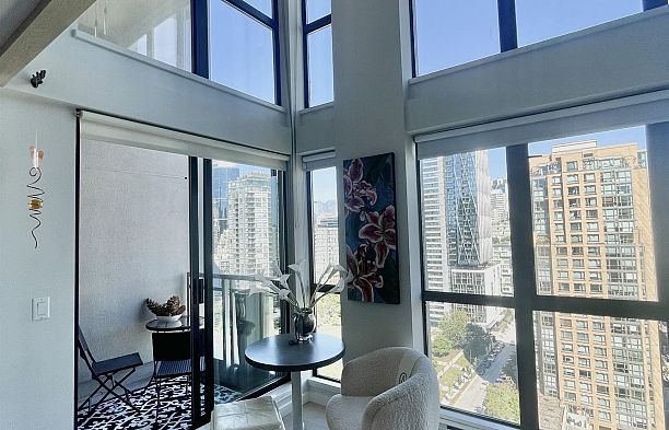 1806 1238 RICHARDS STREET, Vancouver BC V6B 6M6 Yaletown