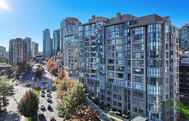 602 1177 Pacific Boulevard Yaletown