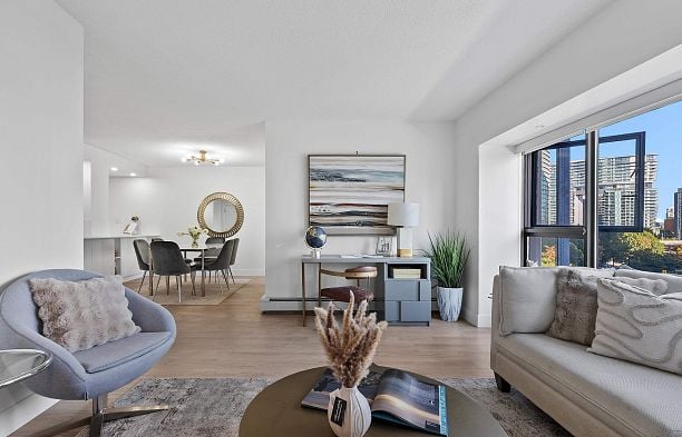 602 1177 Pacific Boulevard Yaletown