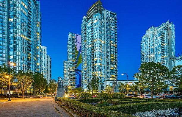 2306 1438 Richards Street Yaletown