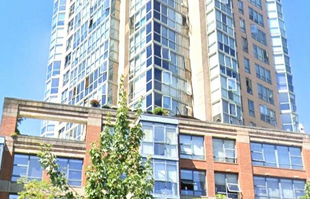 40 1200 Pacific Boulevard Yaletown