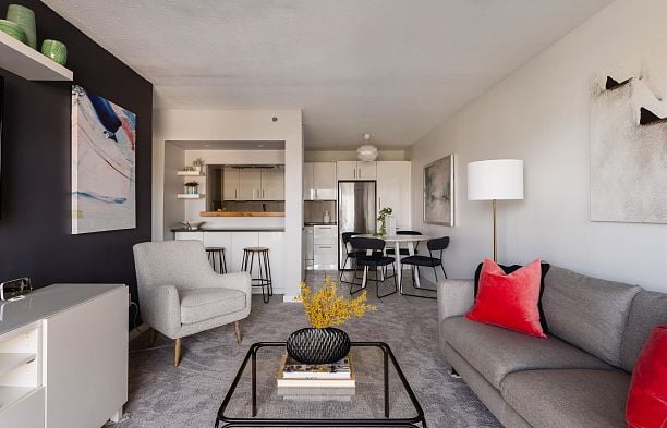 808 756 Great Northern Way Mount Pleasant VE