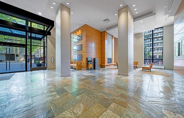 308 Smithe Street Yaletown